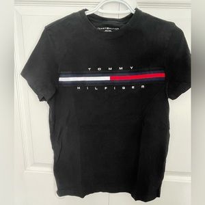 Tommy Hilfiger Black t-Shirt.  Embroidered logo. Men’s sIze X Small. EUC